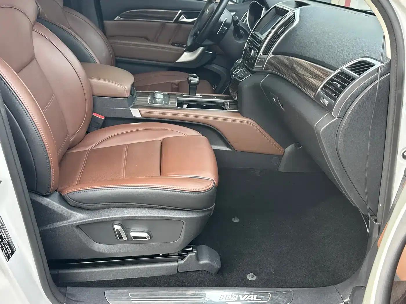 Haval H9 2017 2.0T Gasoline 4WD Premium 7-Seater — миниатюра 11