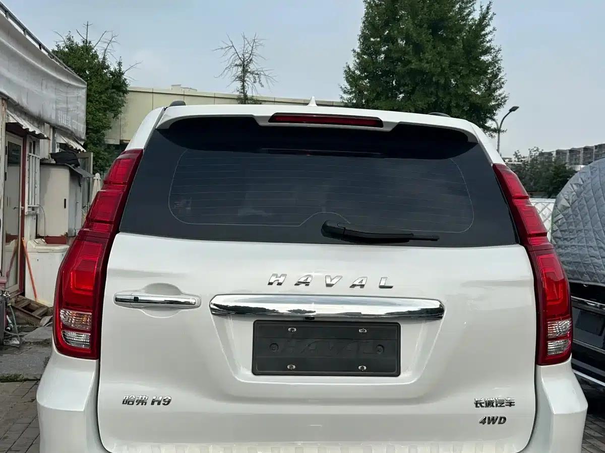 Haval H9 2017 2.0T Gasoline 4WD Premium 7-Seater — миниатюра 14