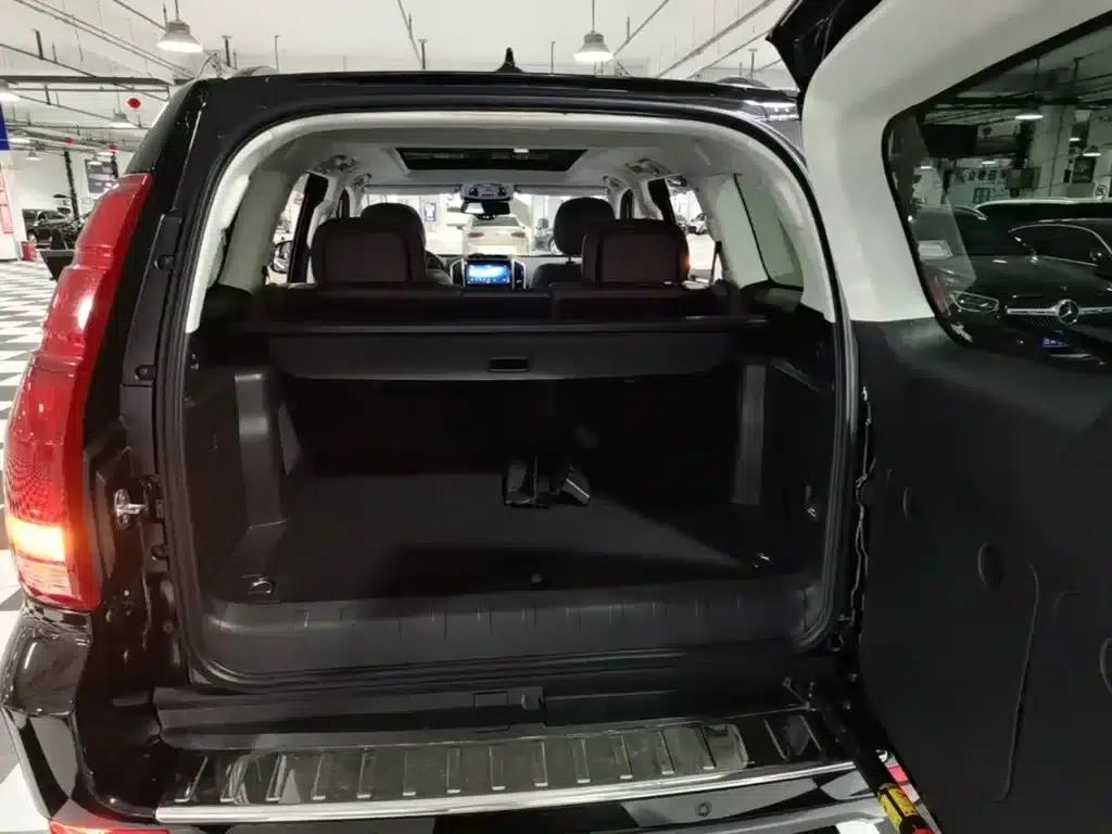 Haval H9 2020 2.0T Gasoline 4WD Premium 5-Seater — миниатюра 19