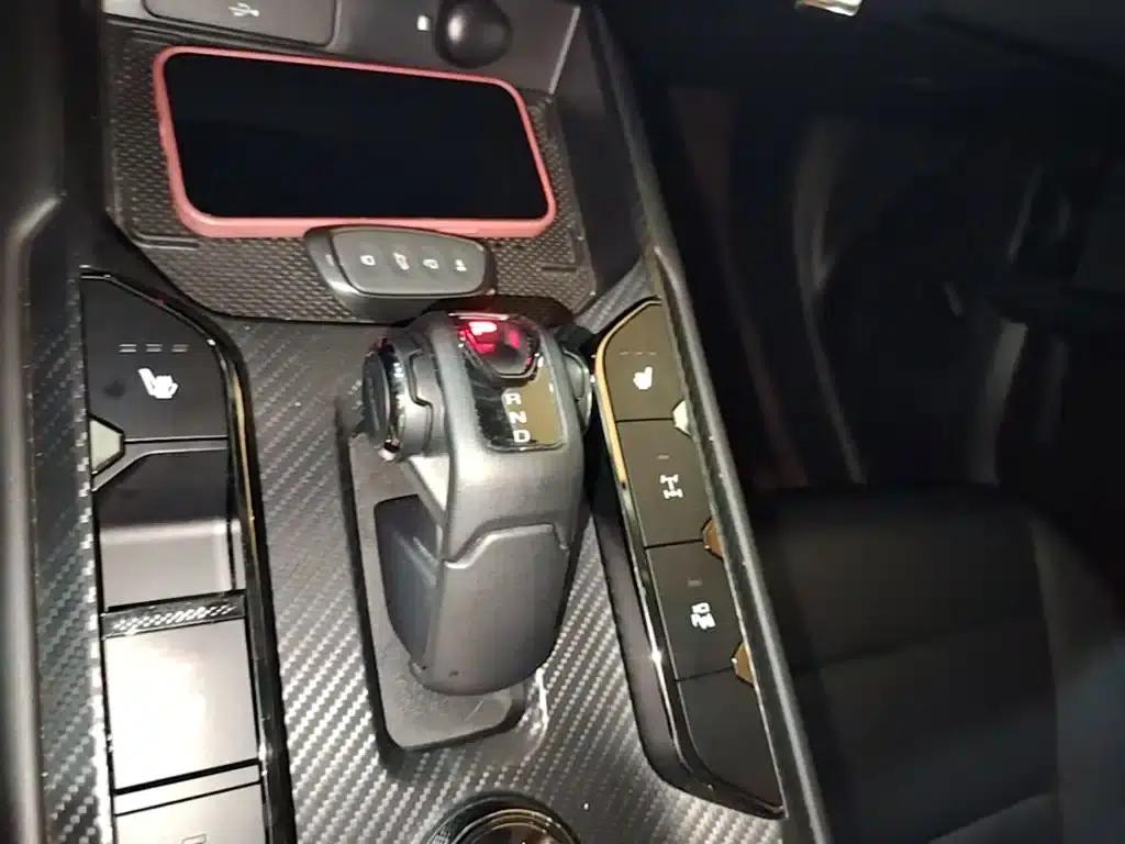 Haval Raptor New Energy 2023 Hi4 145 Explorer Edition — миниатюра 14