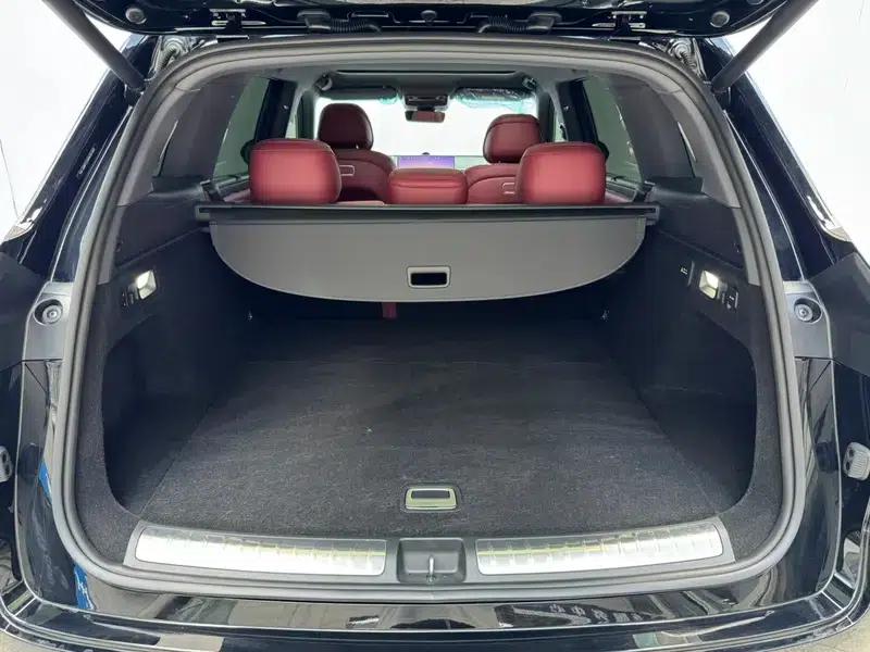 Wenjie M7 2026 Extended Range Ultra 5-Seat 4WD (192-line LiDAR) — миниатюра 16