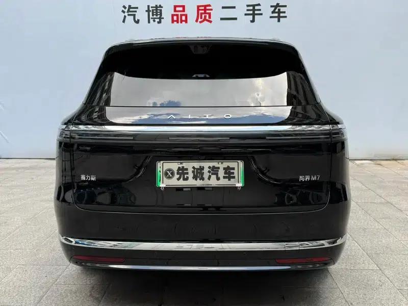 Wenjie M7 2026 Extended Range Ultra 5-Seat 4WD (192-line LiDAR) — миниатюра 6