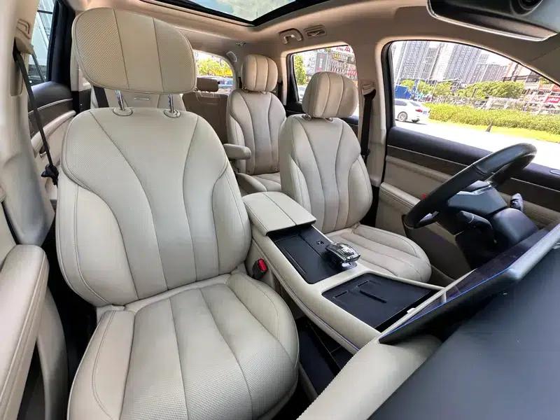 Wenjie M7 2022 Two-Wheel Drive Comfort Edition — миниатюра 23