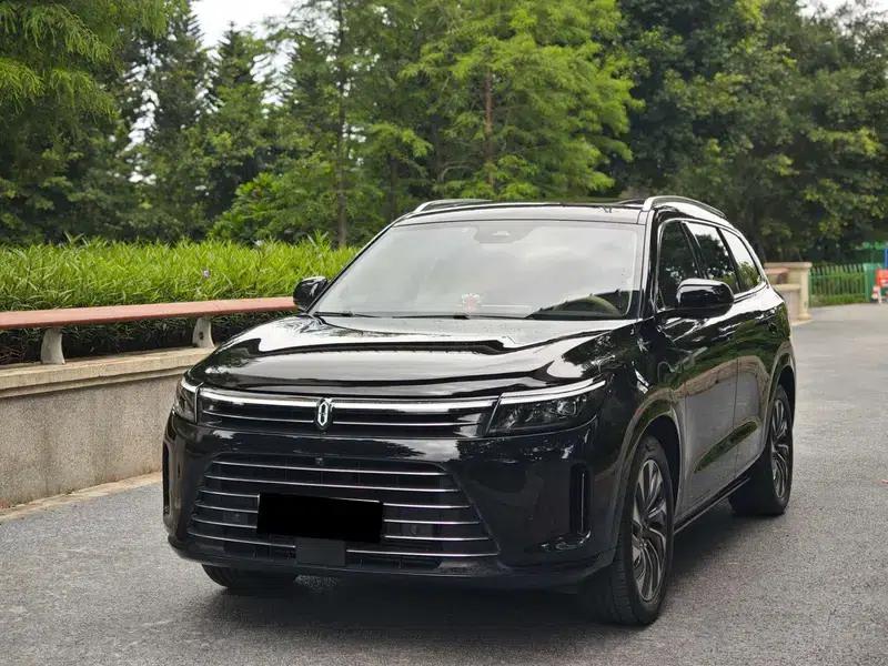 Wenjie M7 2024 Plus 5-seater Rear-wheel drive version — миниатюра 1