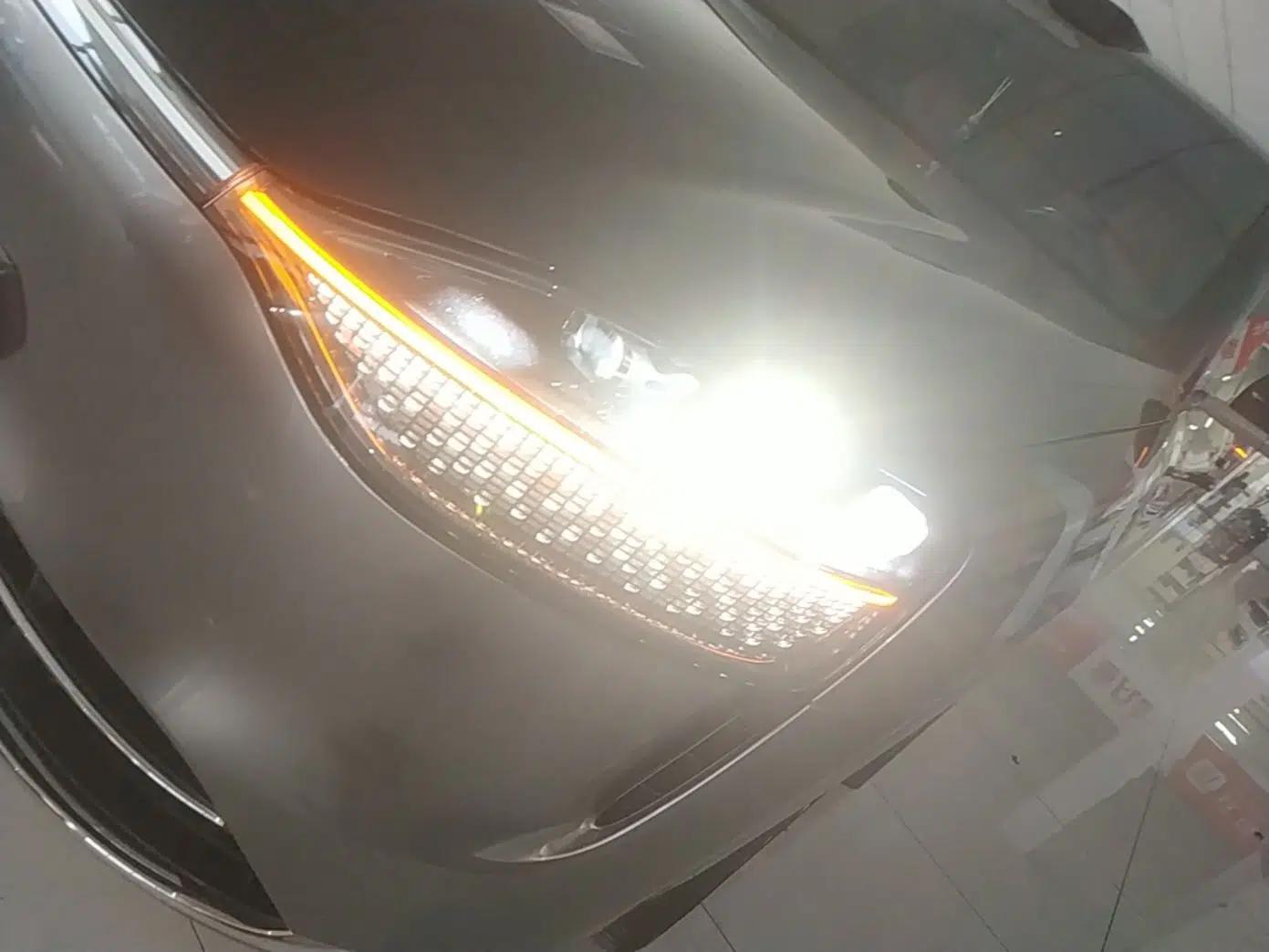 Hima AITO M9 2024 Range-Extended Ultra Version 42 kWh 6-Seater Model — миниатюра 8