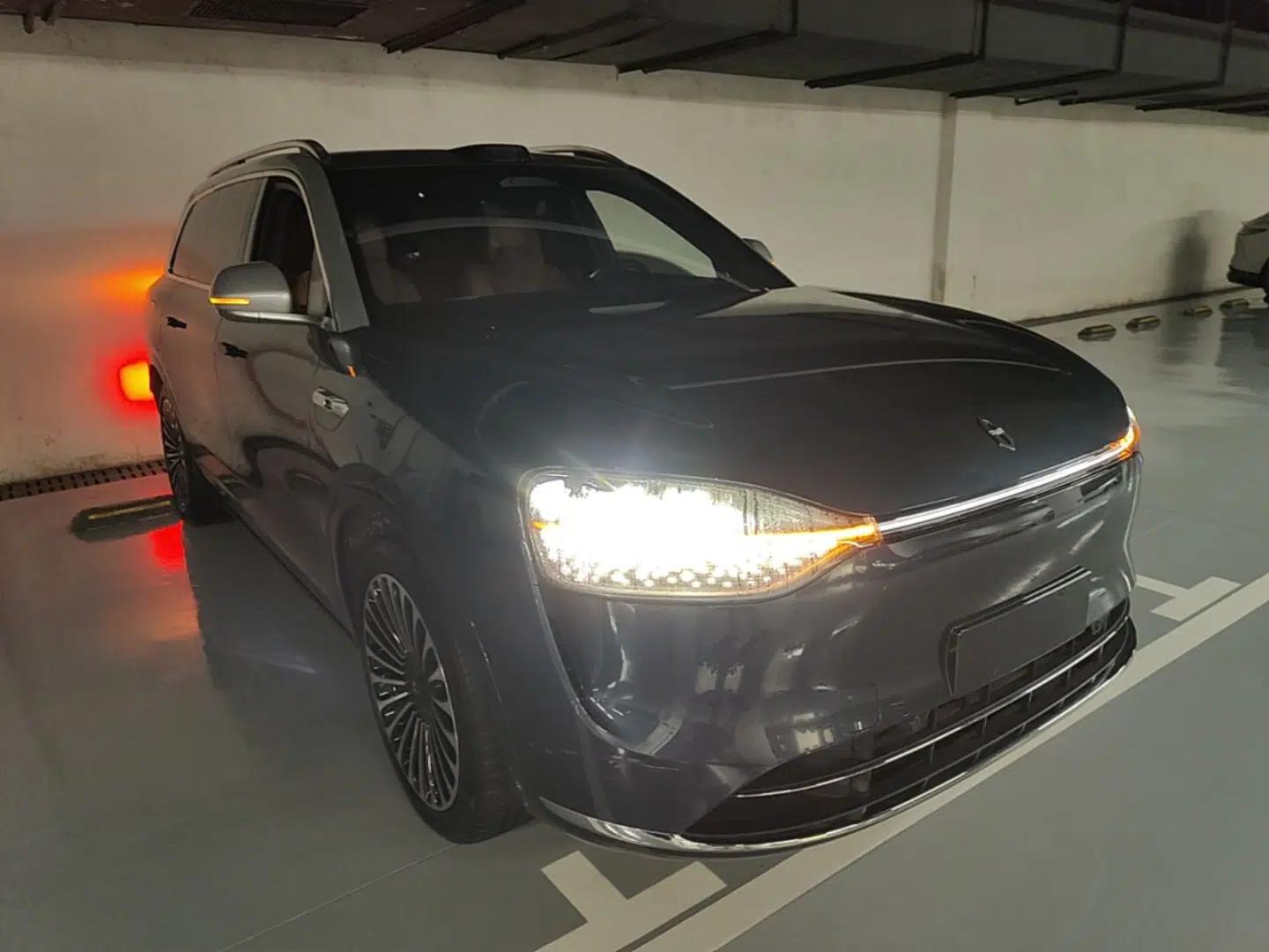 Hima AITO M9 2024 Range-Extended Ultra Version 42 kWh 6-Seater Model — миниатюра 12