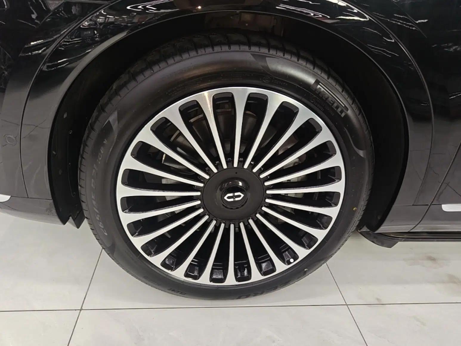 Hima AITO M9 2025 Extended-Range Ultra Version 52 kWh 6-Seater — миниатюра 15