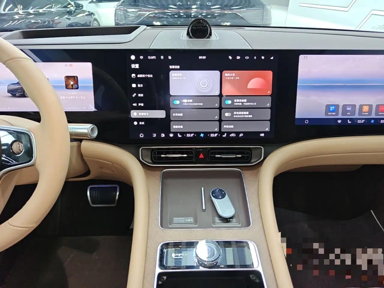 Hima AITO M9 2025 Extended-Range Ultra Version 52 kWh 6-Seater — миниатюра 20