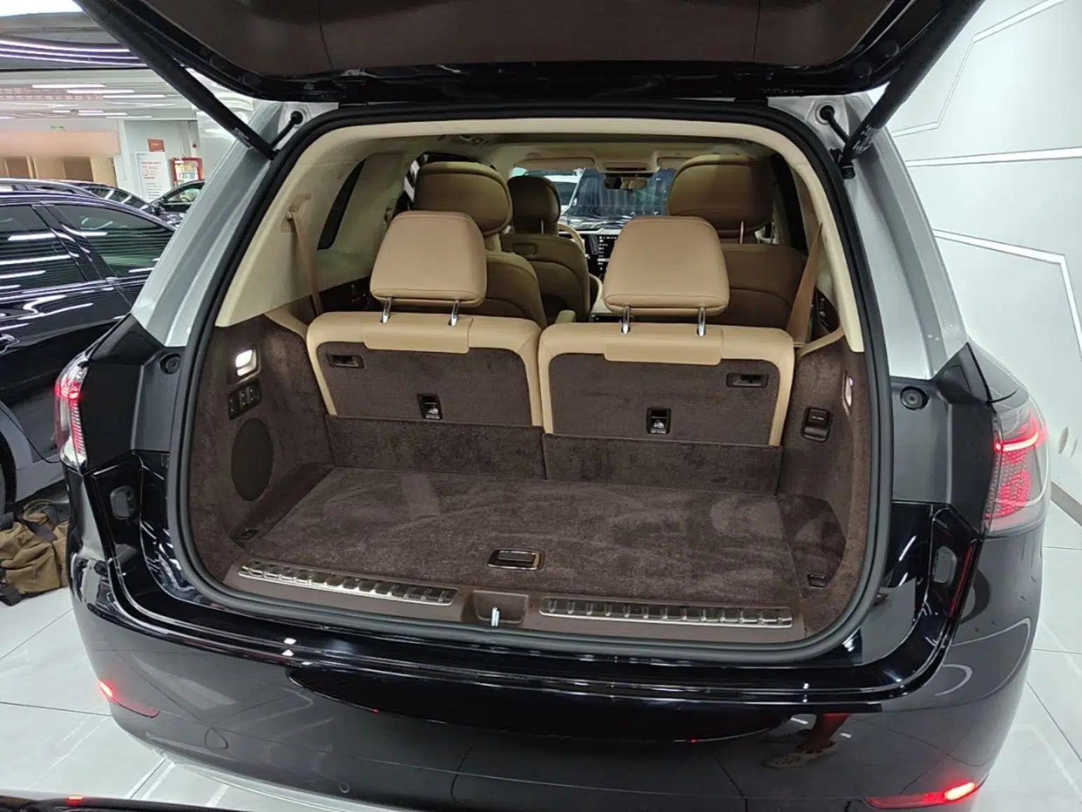 Hima AITO M9 2025 Extended-Range Ultra Version 52 kWh 6-Seater — миниатюра 27