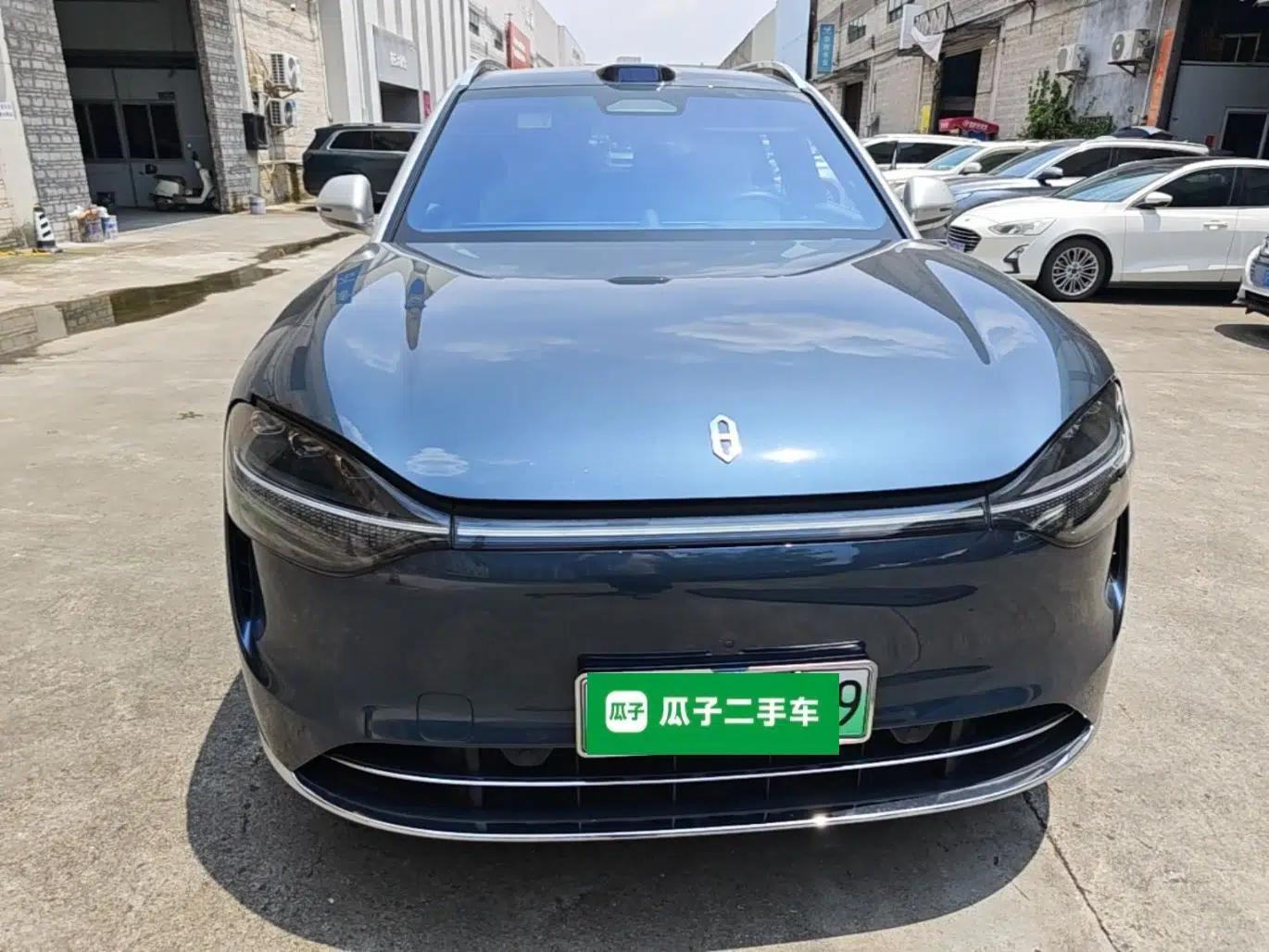 Hima AITO M9 2024 Range-Extended Ultra Version 42 kWh 6-Seater Model — миниатюра 2