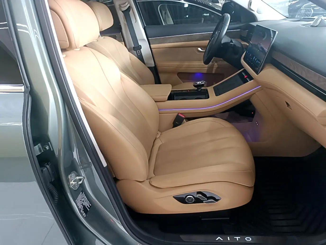 Hima AITO M7 2022 1.5T Rear-Drive Comfort Edition — миниатюра 19
