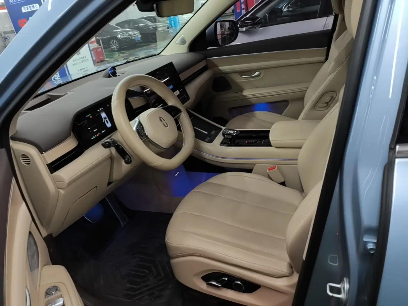 Hima AITO M7 2024 1.5T Intelligent Drive Rear-Drive Ultra Version 5 Seats — миниатюра 22