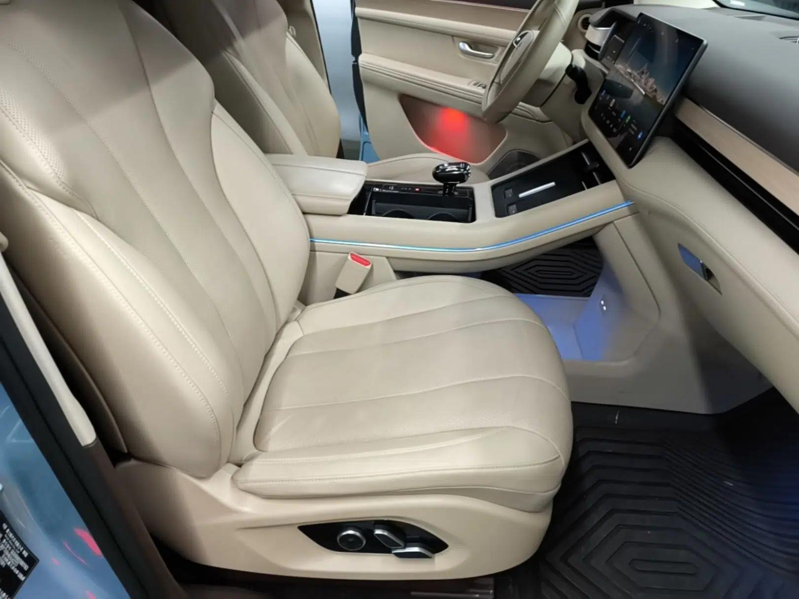 Hima AITO M7 2024 1.5T Intelligent Drive Rear-Drive Ultra Version 5 Seats — миниатюра 24