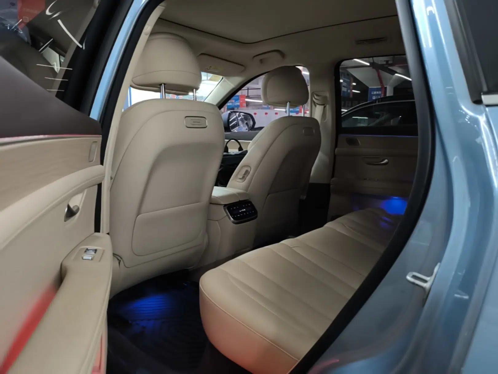 Hima AITO M7 2024 1.5T Intelligent Drive Rear-Drive Ultra Version 5 Seats — миниатюра 25