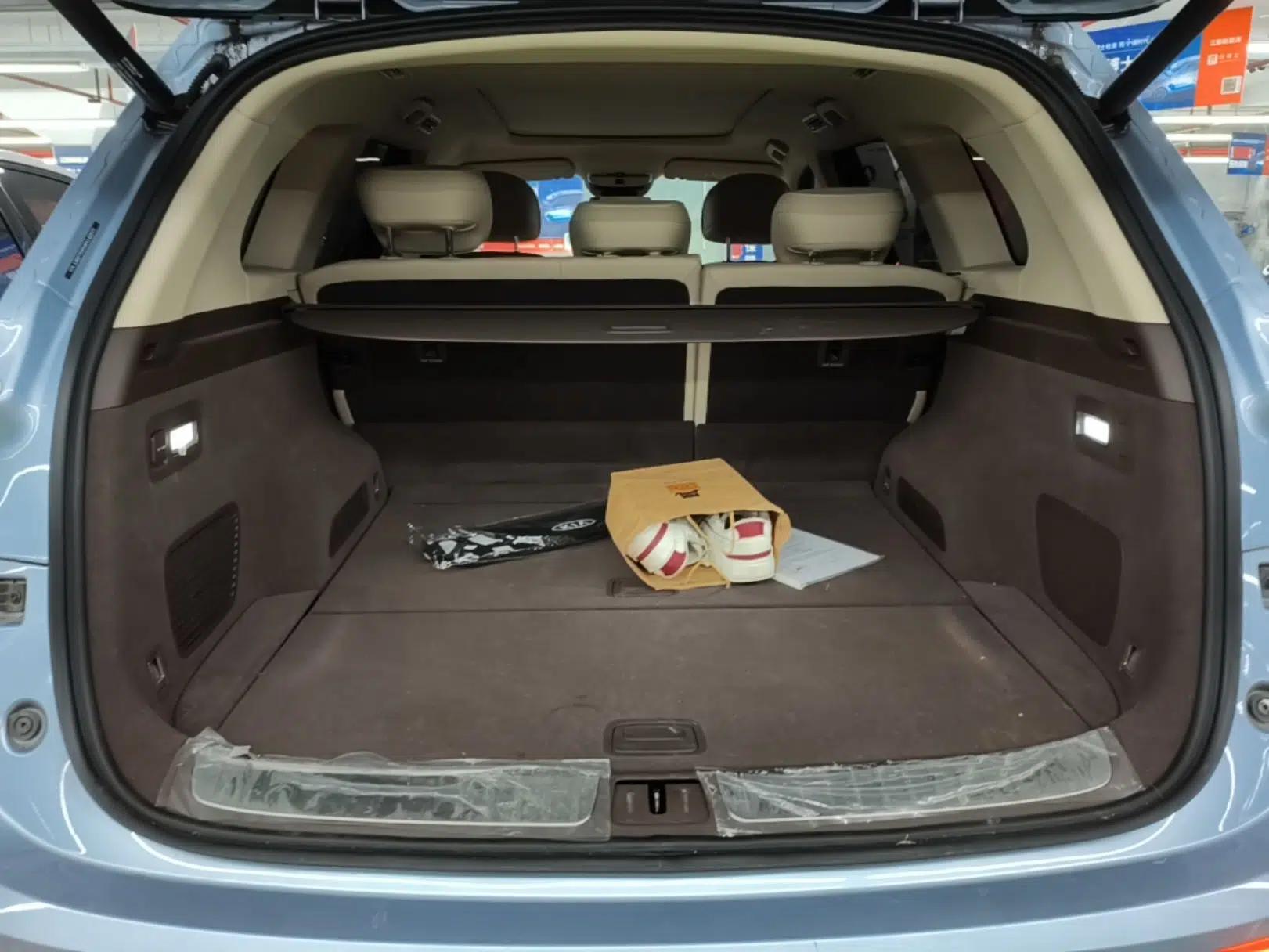 Hima AITO M7 2024 1.5T Intelligent Drive Rear-Drive Ultra Version 5 Seats — миниатюра 27