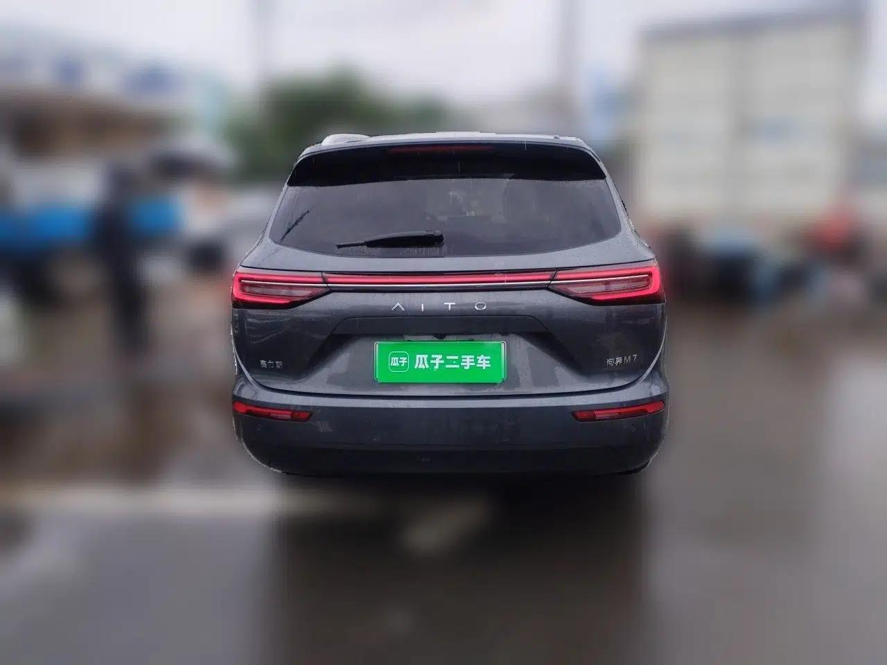 Hima AITO M7 2022 1.5T Rear-Drive Comfort Edition — миниатюра 5