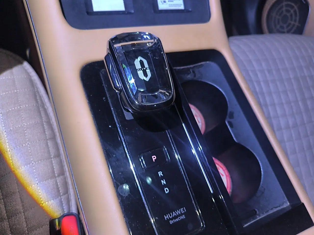 Hima AITO M7 2022 1.5T Rear-Drive Comfort Edition — миниатюра 14