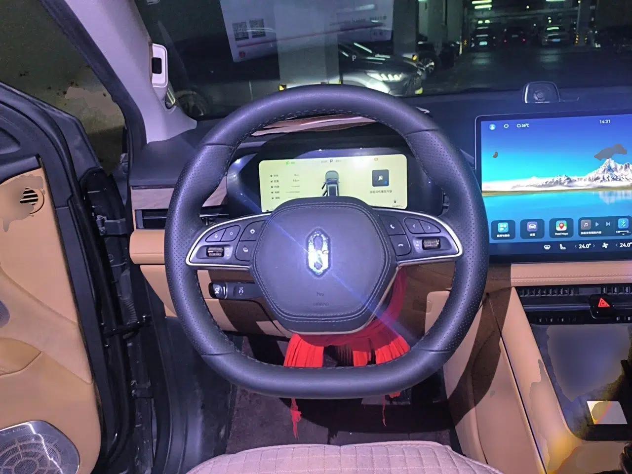 Hima AITO M7 2022 1.5T Rear-Drive Comfort Edition — миниатюра 10