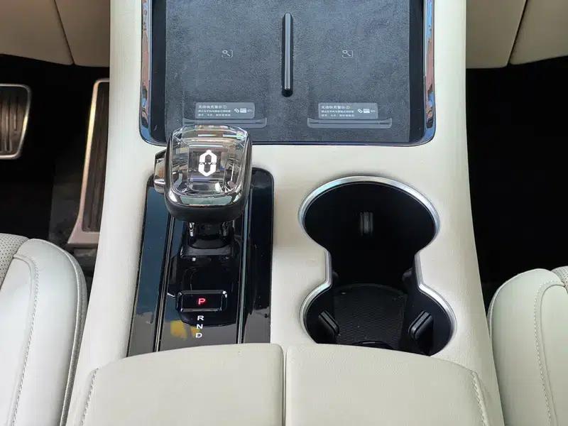 Wenjie M5 2024 Range Extended Max RS 4WD High-End Intelligent Driving Edition — миниатюра 20