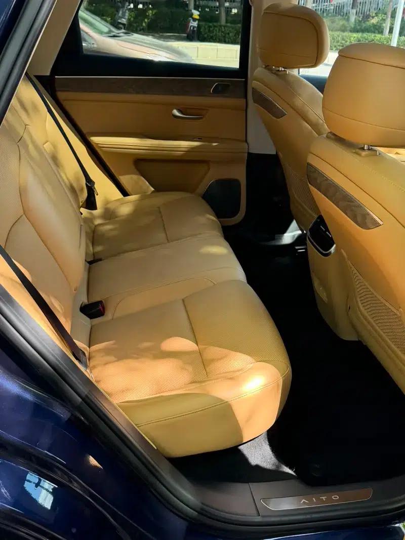 Wenjie M5 2022 Extended Range Rear-Wheel Drive Standard Edition — миниатюра 9