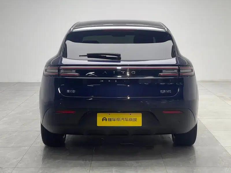 Wenjie M5 2022 Extended Range 4WD Flagship Edition — миниатюра 6