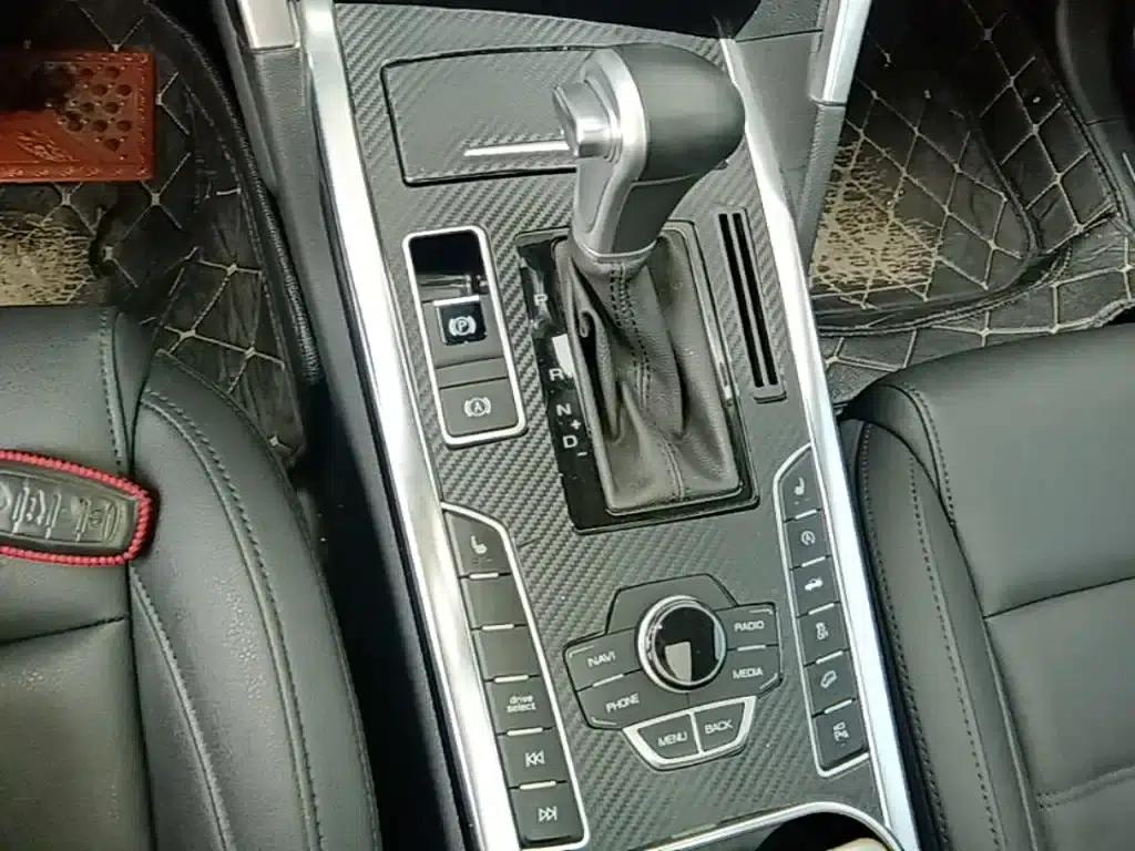 Haval H7 2017 Red Label H7 2.0T Automatic Premium Edition — миниатюра 14