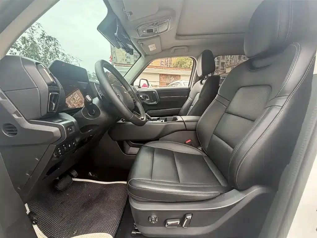 Haval Big Dog PLUS 2023 1.5T 2WD Trendy Wild Edition Plus — миниатюра 4
