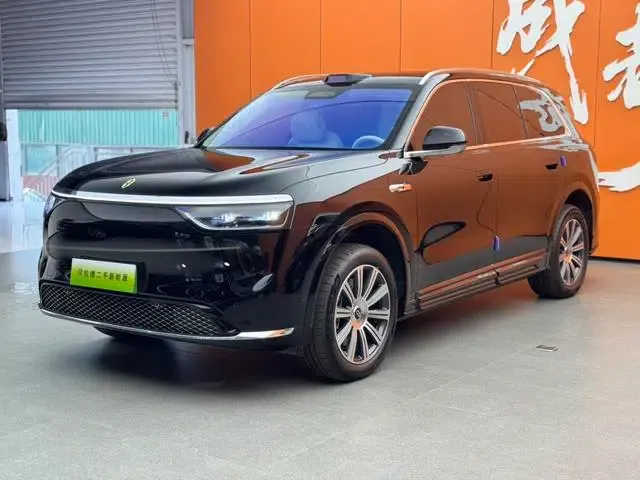 Wenjie M8 2025 Pure Electric Max+ Six-Seat Long Range Version (192-line LiDAR)