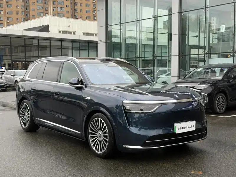 Wenjie M8 2025 Extended Range Ultra 5-Seat 4WD (192-line LiDAR) — миниатюра 3