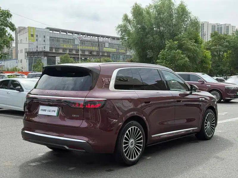 Wenjie M8 2025 Extended Range Ultra 5-Seat 4WD (192-line LiDAR) — миниатюра 6