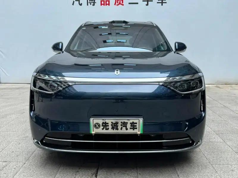 Wenjie M8 2025 Extended Range Ultra 5-Seat 4WD (192-line LiDAR) — миниатюра 2