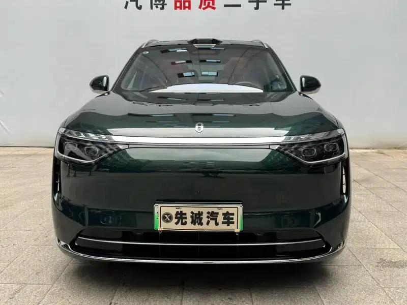 Wenjie M8 2025 Extended Range Ultra 6-Seat 4WD (192-line LiDAR) — миниатюра 2