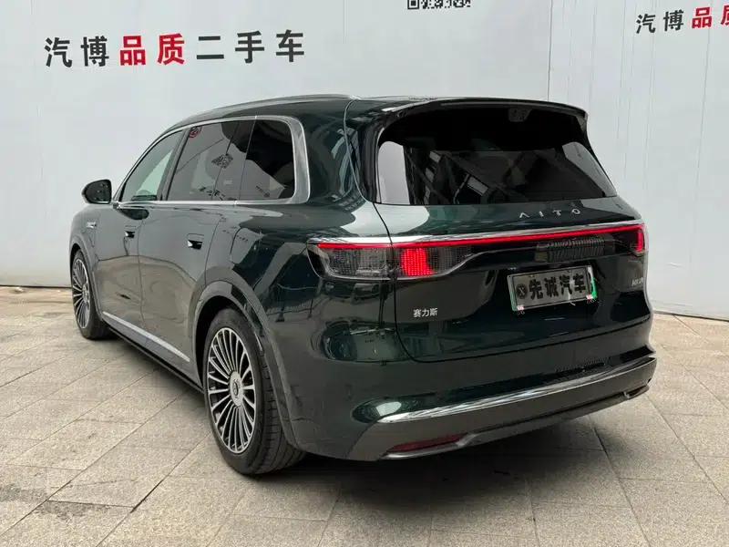 Wenjie M8 2025 Extended Range Ultra 6-Seat 4WD (192-line LiDAR) — миниатюра 4