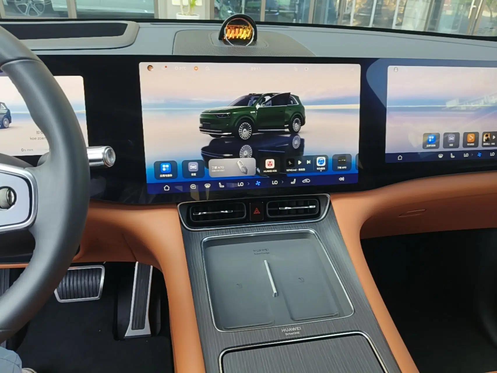 Hima AITO M8 2025 Extended-Range Ultra Version 53.4 kWh 6-Seater Edition — миниатюра 15