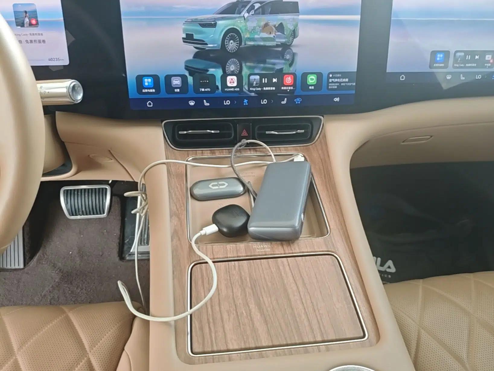 Hima AITO M8 2025 Extended-Range Ultra Version 53.4 kWh 6-Seater Edition — миниатюра 16