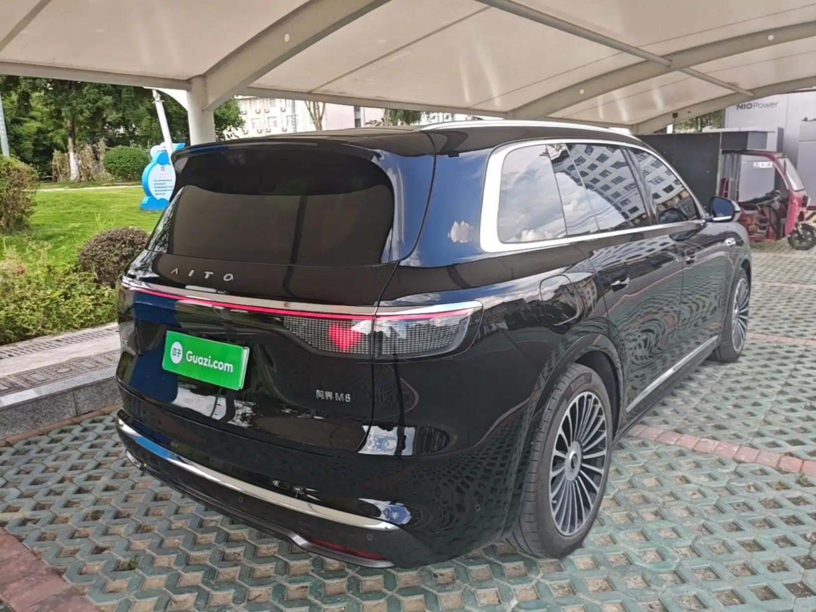 Hima AITO M8 2025 Extended-Range Ultra Version 53.4 kWh 6-Seater Edition — миниатюра 6