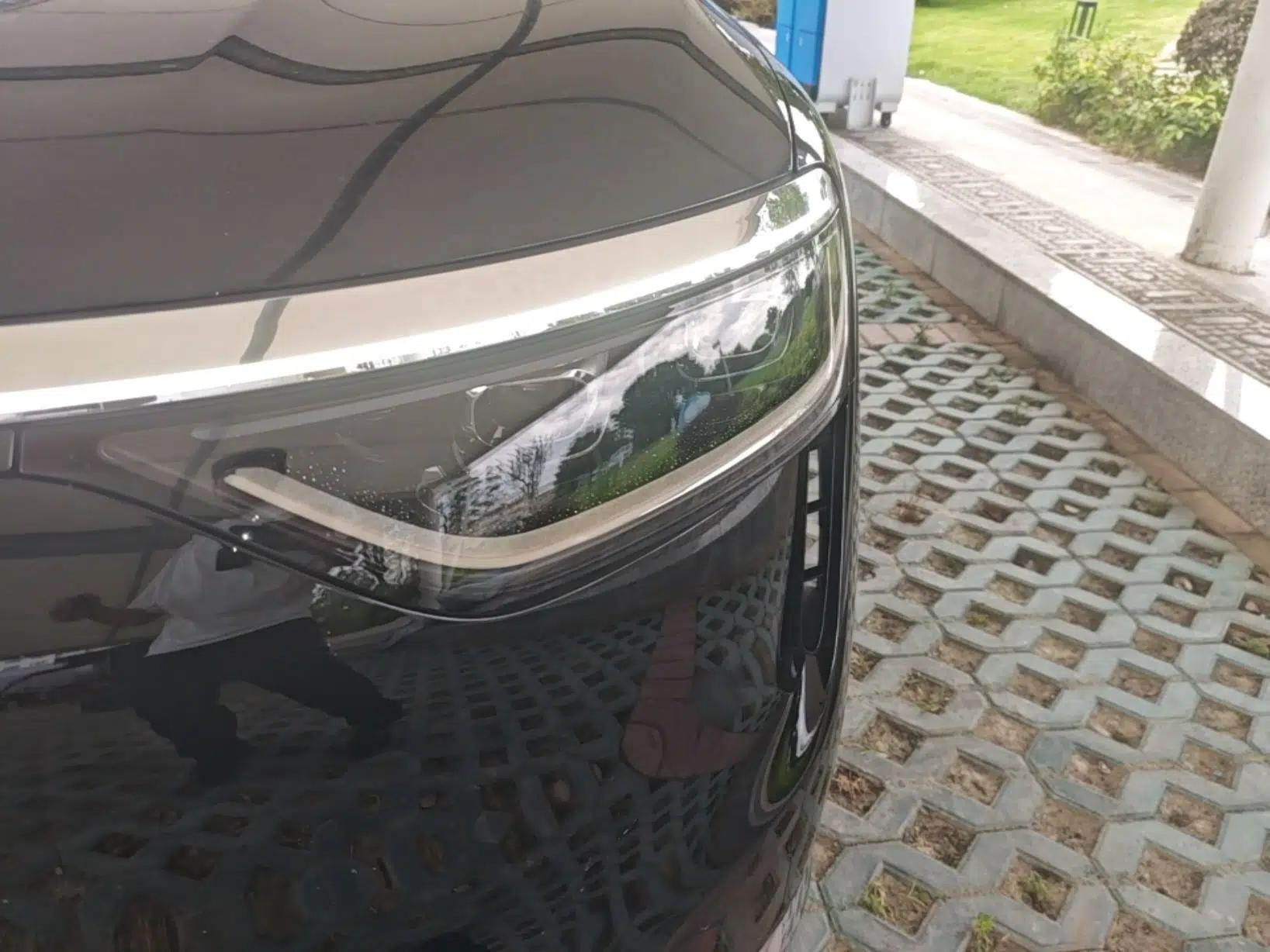 Hima AITO M8 2025 Extended-Range Ultra Version 53.4 kWh 6-Seater Edition — миниатюра 8