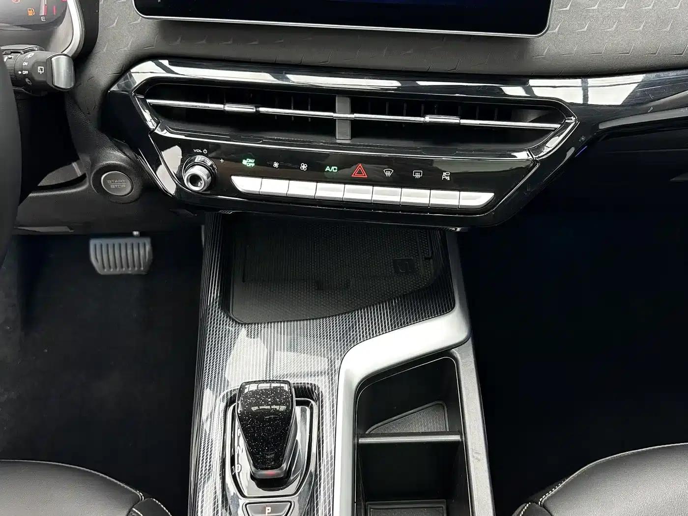 Haval Chitu 2022 Enjoy Edition 1.5T Bronze Rabbit — миниатюра 16