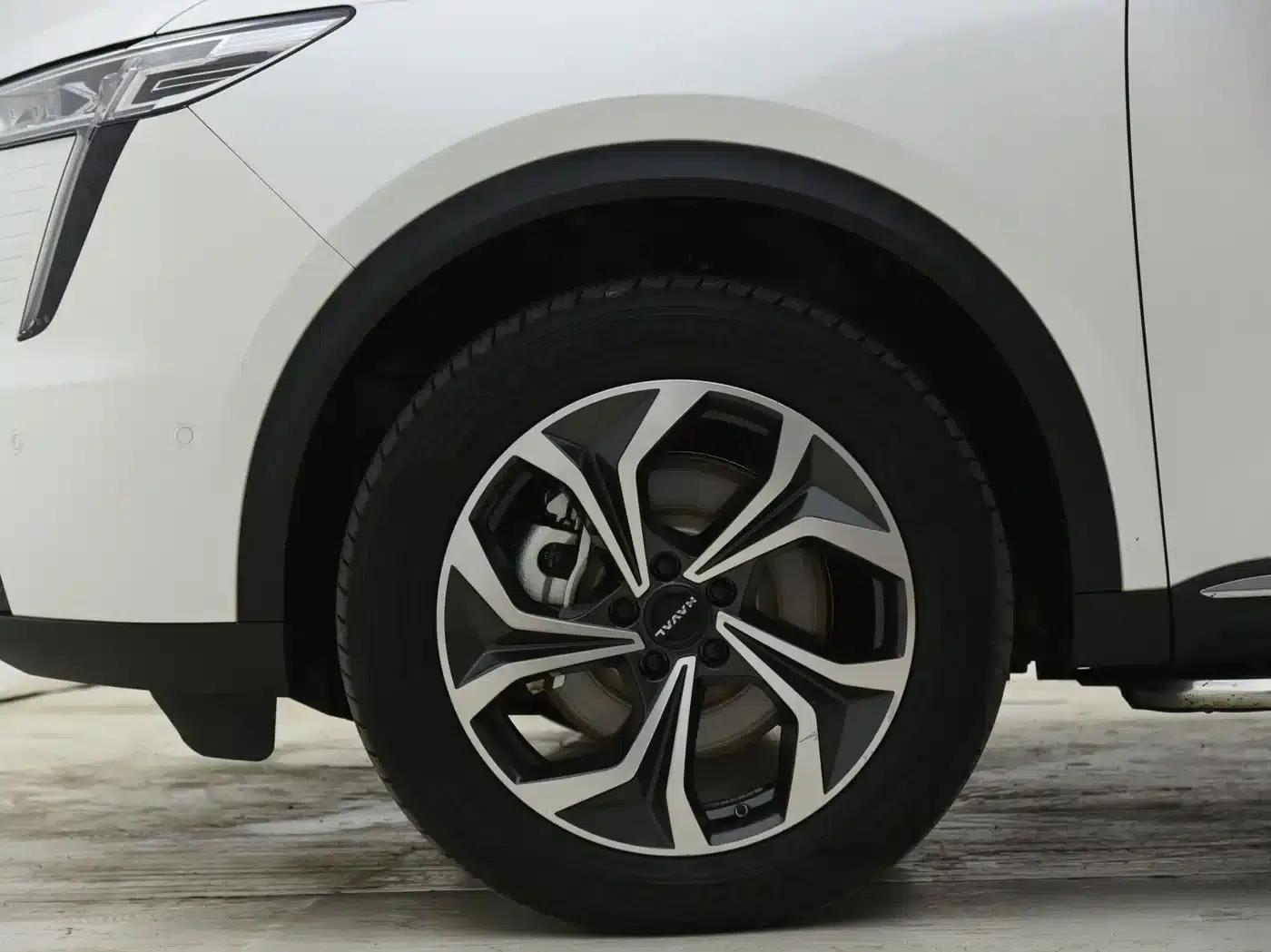 Haval Xiaolong MAX 2023 1.5L Hi4 105 4WD Intelligent Flagship Edition — миниатюра 20