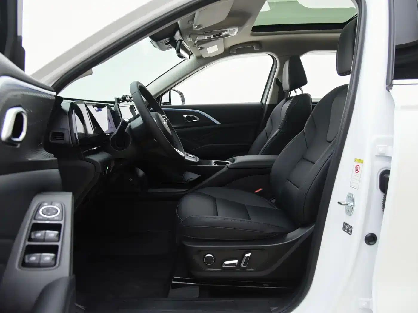 Haval Xiaolong MAX 2023 1.5L Hi4 105 4WD Intelligent Flagship Edition — миниатюра 6