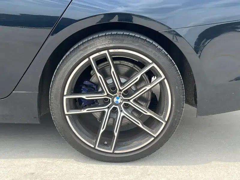 2020 BMW 5 Series 530Li Luxury M Sport Package — миниатюра 6