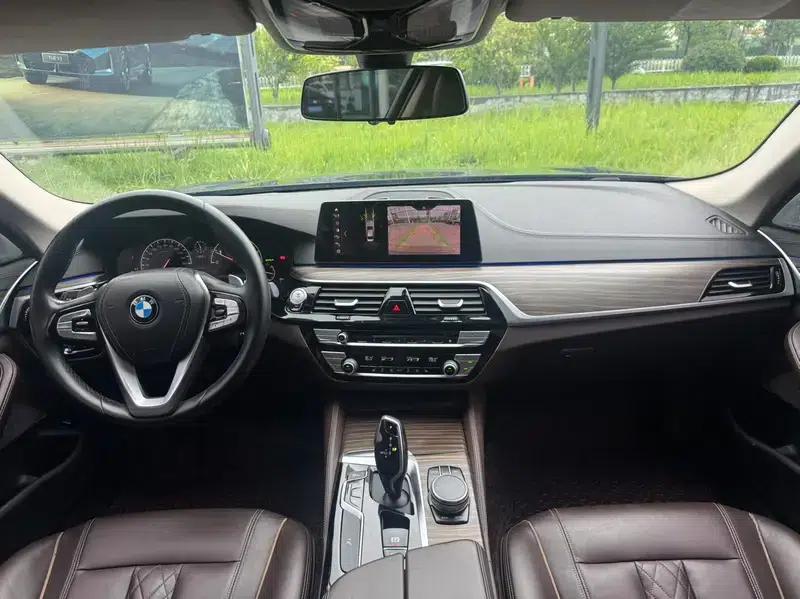 BMW 5 Series 2019 Facelift 530Li Leading Luxury Package — миниатюра 12