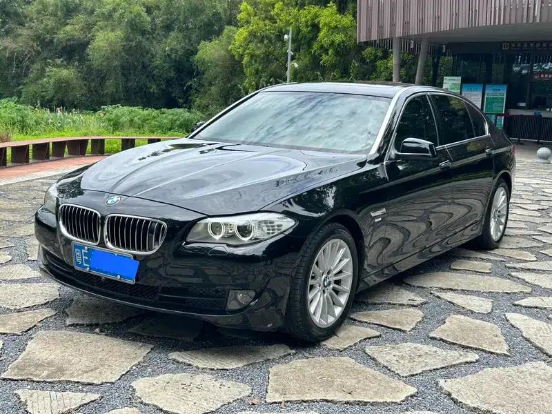 2013 BMW 5 Series 535Li Executive Edition — миниатюра 1