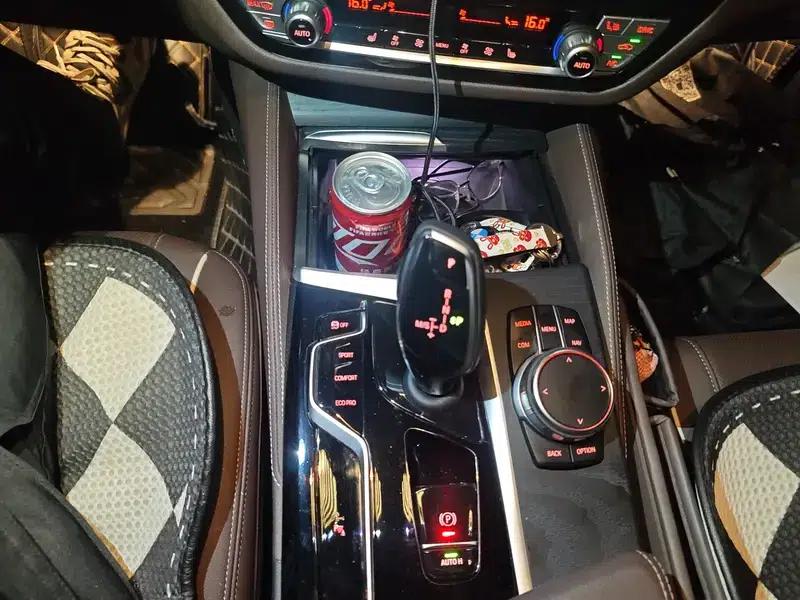 2023 BMW 5 Series 530Li Leading Edition M Sport Package — миниатюра 14