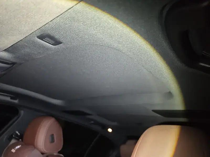 2023 BMW 5 Series 530Li Leading Edition M Sport Package — миниатюра 18
