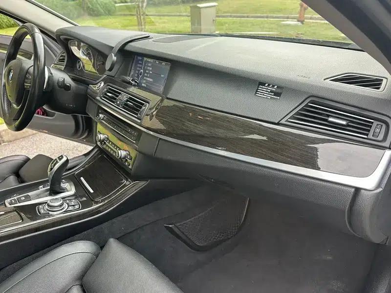 2011 BMW 5 Series 535Li Executive Edition — миниатюра 16