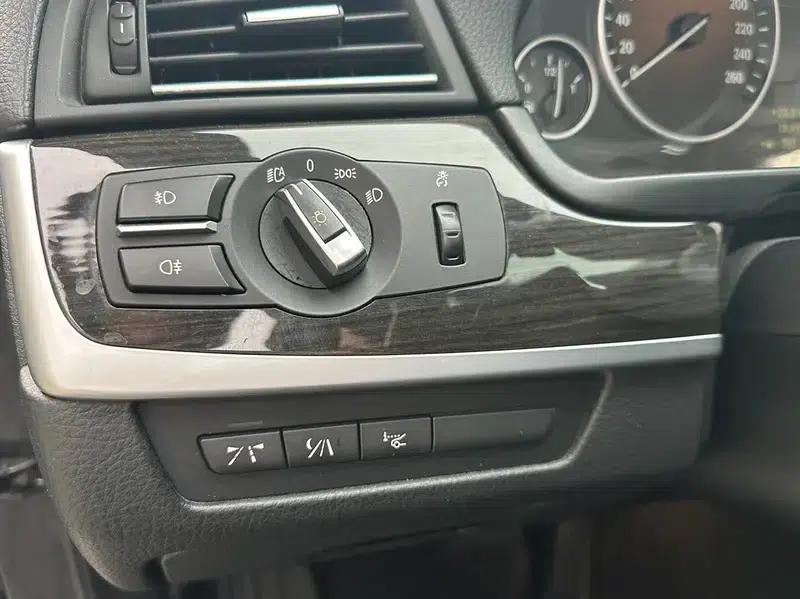 2011 BMW 5 Series 535Li Executive Edition — миниатюра 23