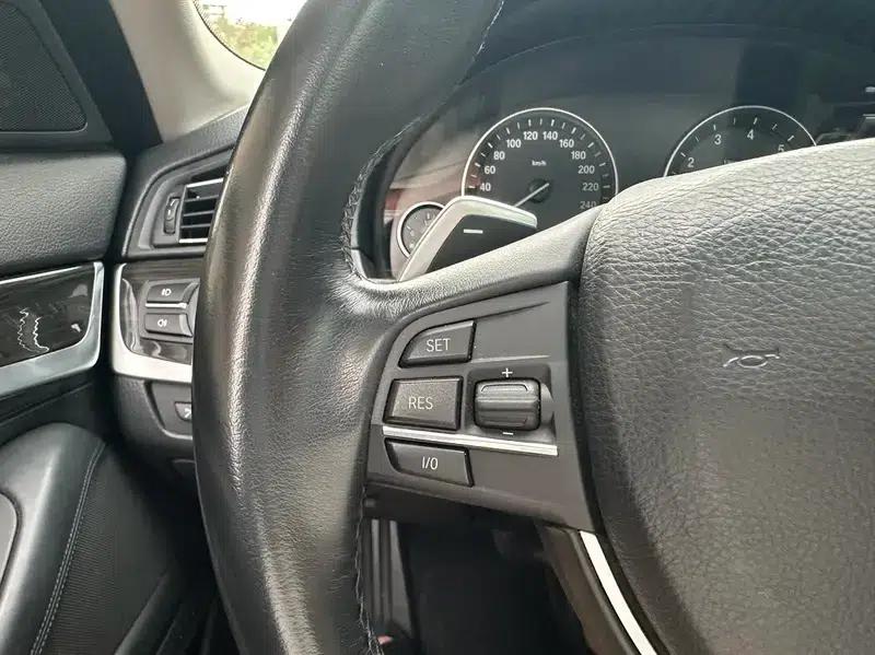 2011 BMW 5 Series 535Li Executive Edition — миниатюра 24