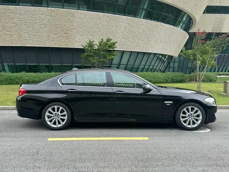 2011 BMW 5 Series 535Li Executive Edition — миниатюра 8