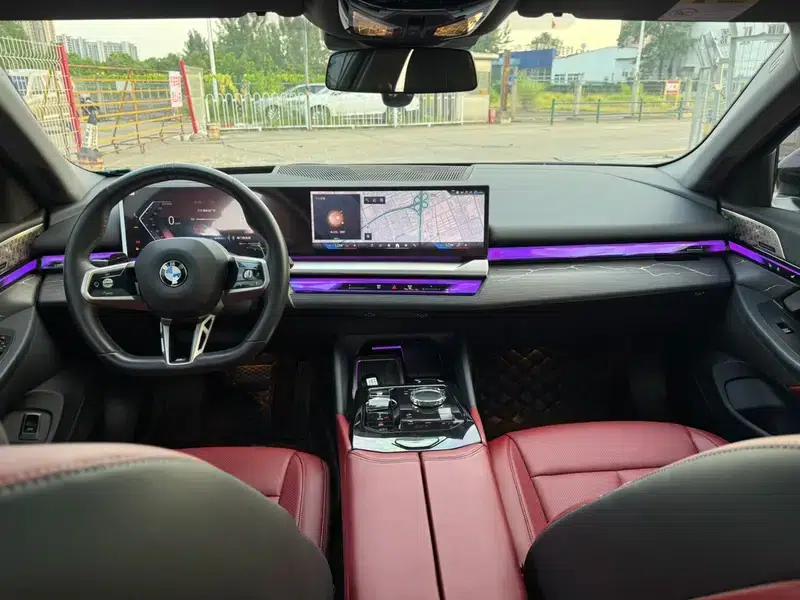 2025 BMW 5 Series Facelift 530Li Luxury M Sport Package — миниатюра 11